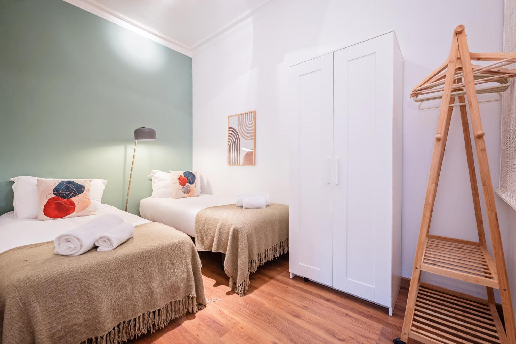 Appartamento Rocafort In Eixample *