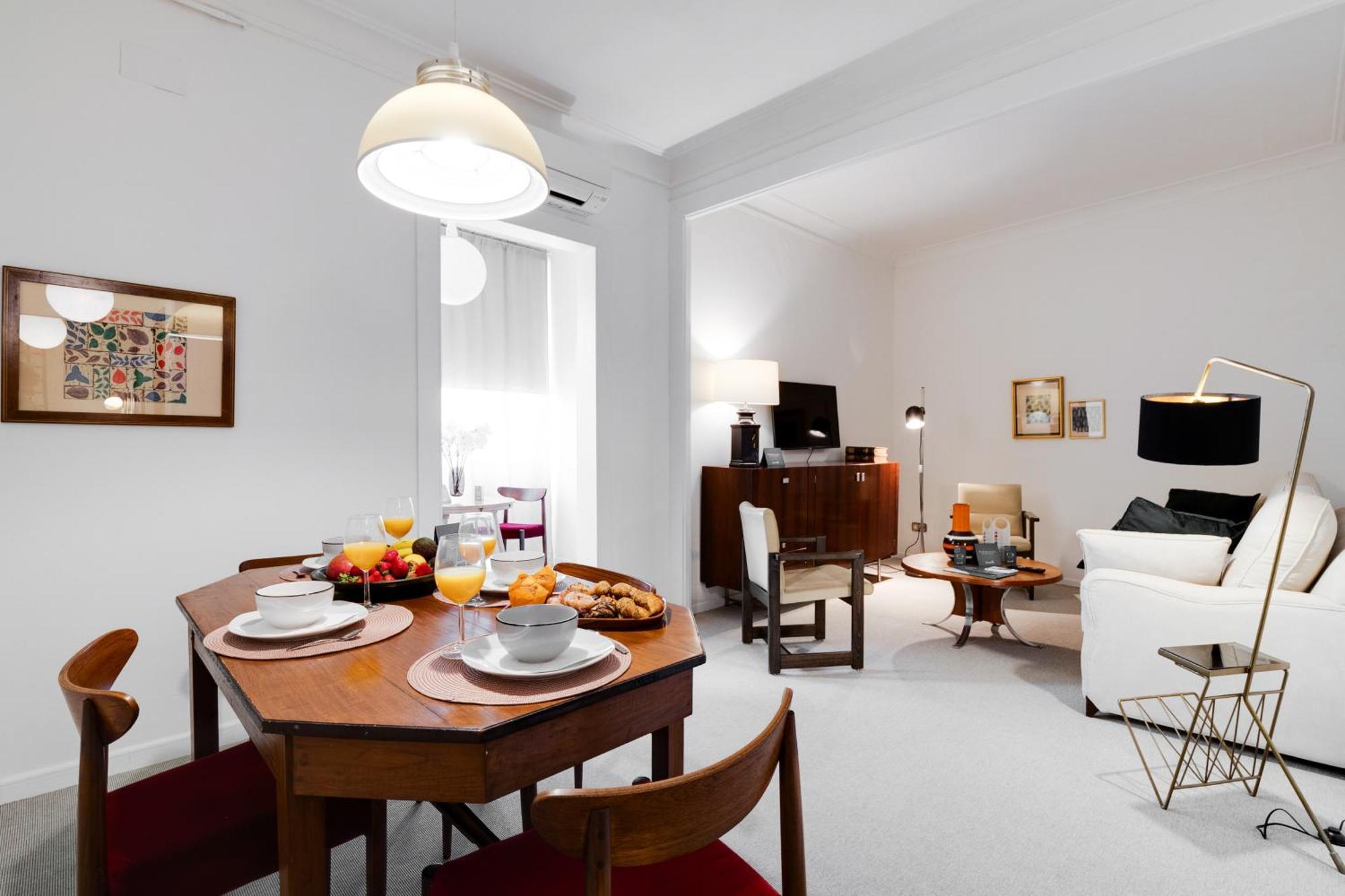 Appartamento Rocafort In Eixample Barcellona